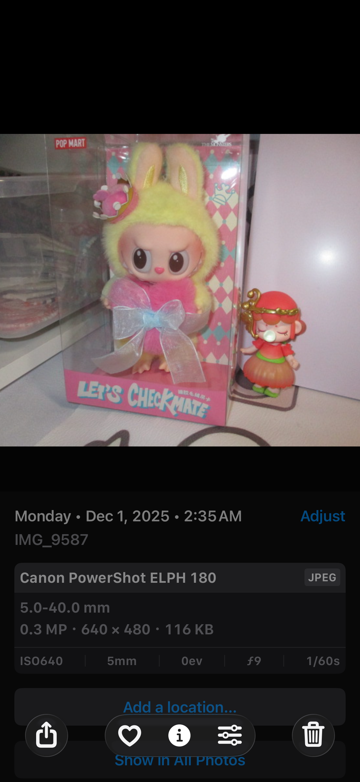 Canon PowerShot ELPH 180 20 MP 8x Zoom Digital Camera Red