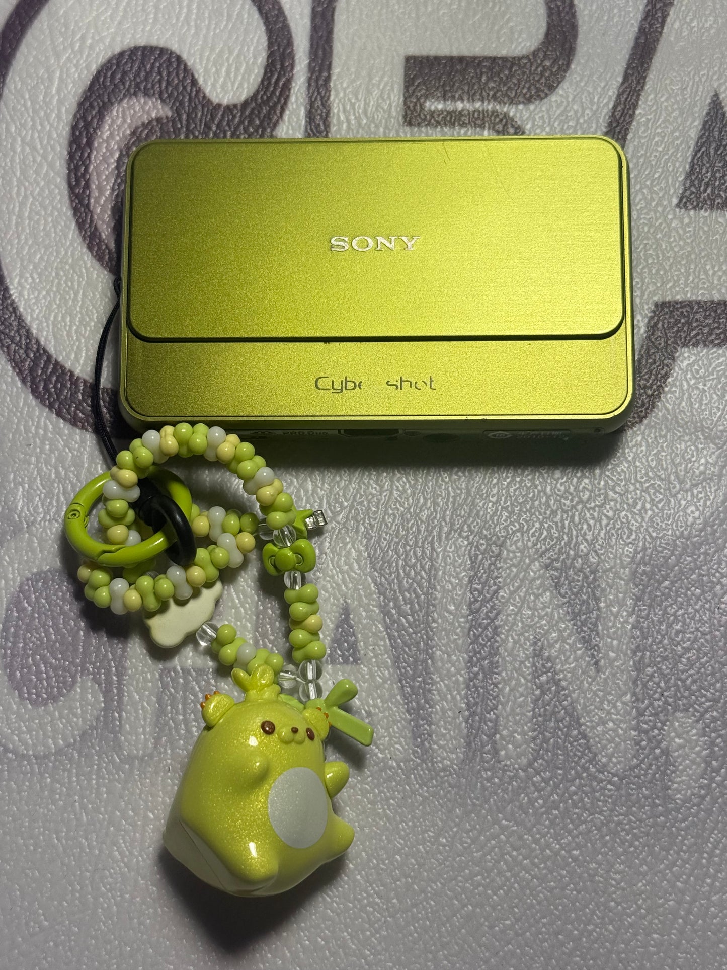 SONY DSC-T99 Digital Camera Cyber Shot