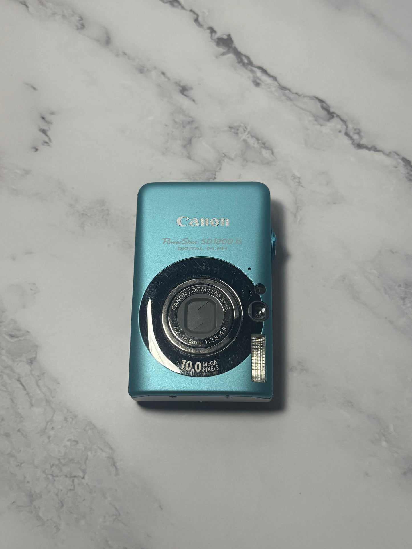 Canon PowerShot Digital SD1200 IS (IXUS95) IS Camera