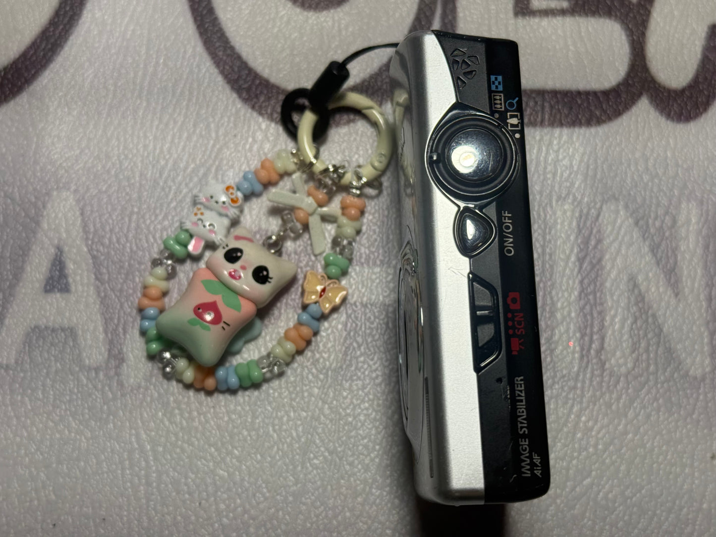Canon PowerShot SD880 IS (ixus870)Digital Elph 10.0MP 4x Zoom Image Stabilizer Camera
