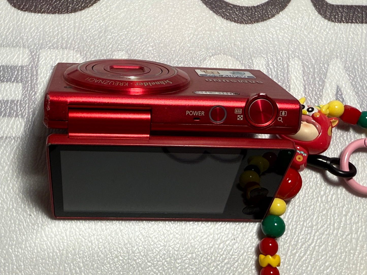 Samsung MV800 Flip-out Touch Screen Vlog Digital Camera 16.2 Megapixel
