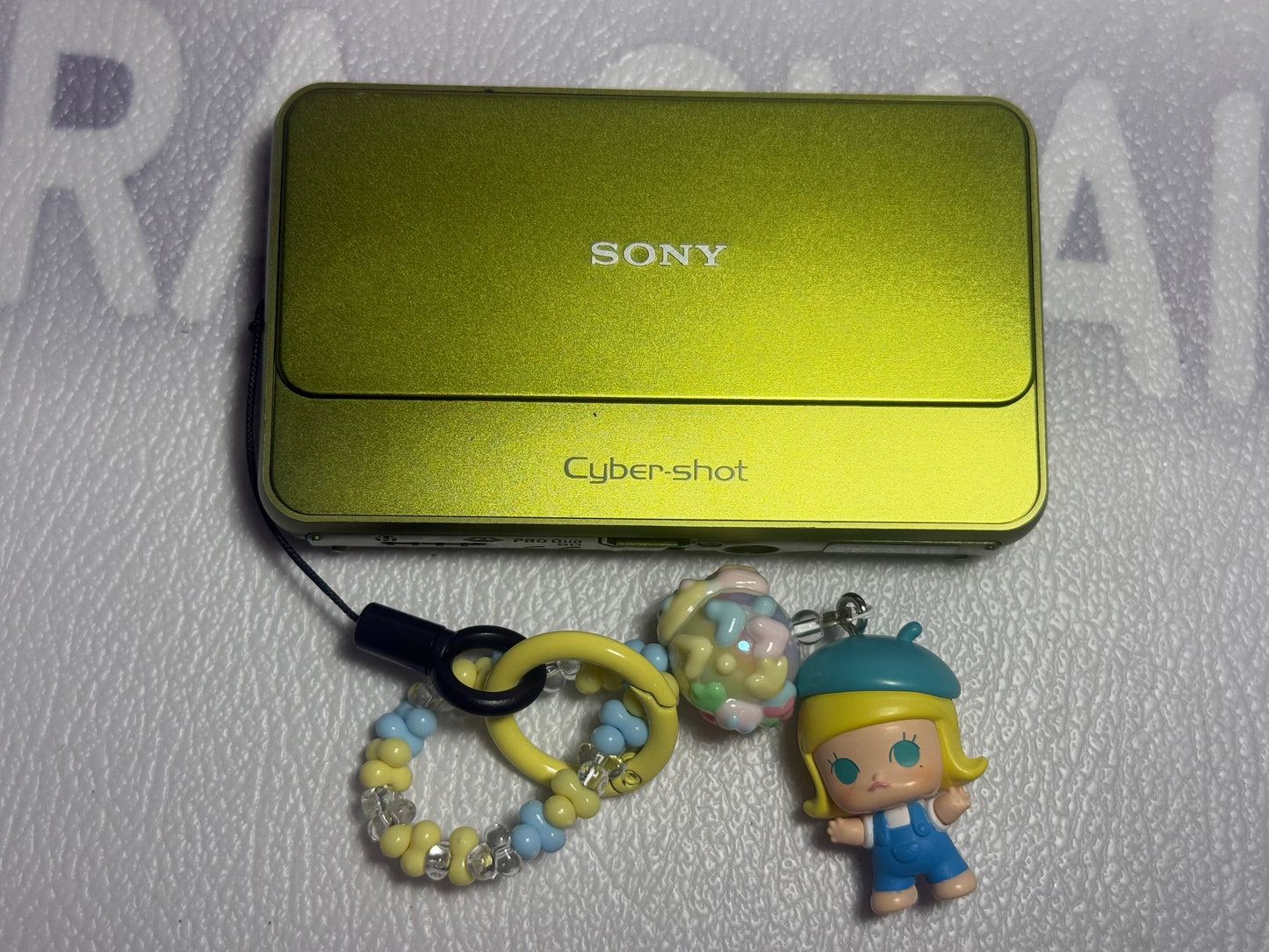 SONY DSC-T99 Digital Camera Cyber Shot