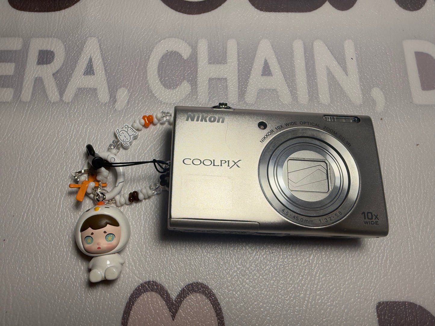 Nikon Coolpix S6200 Silver Digital Camera 16MP, 10X Optical Zoom