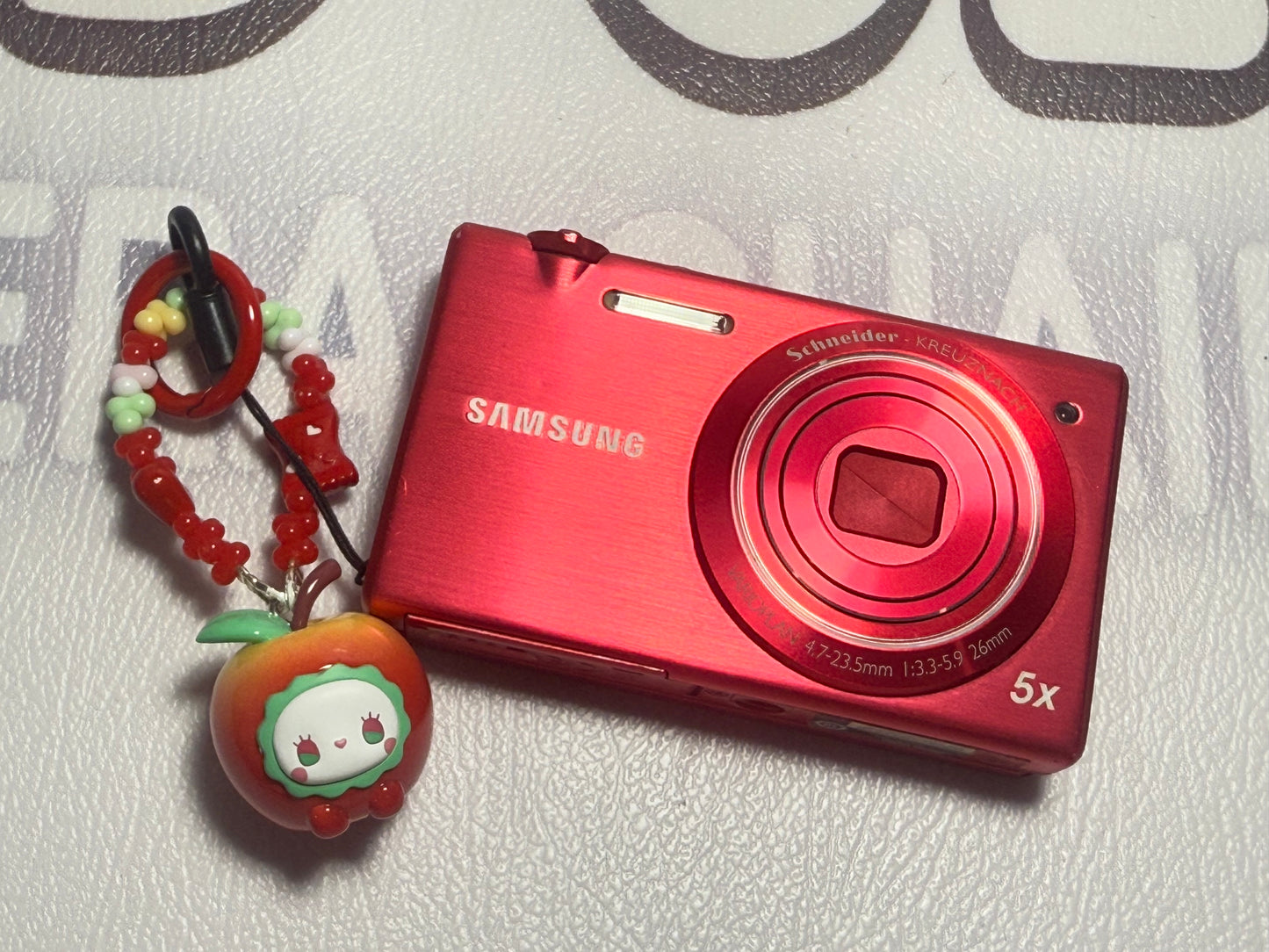 Samsung MV800 Flip-out Touch Screen Vlog Digital Camera 16.2 Megapixel
