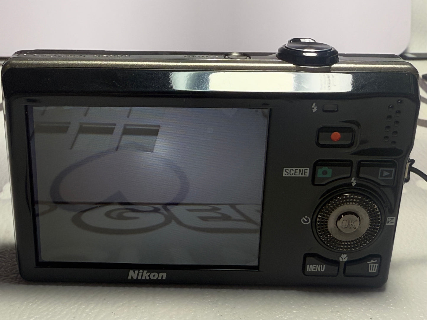 Nikon COOLPIX S6000 14.2MP Compact Digital camera