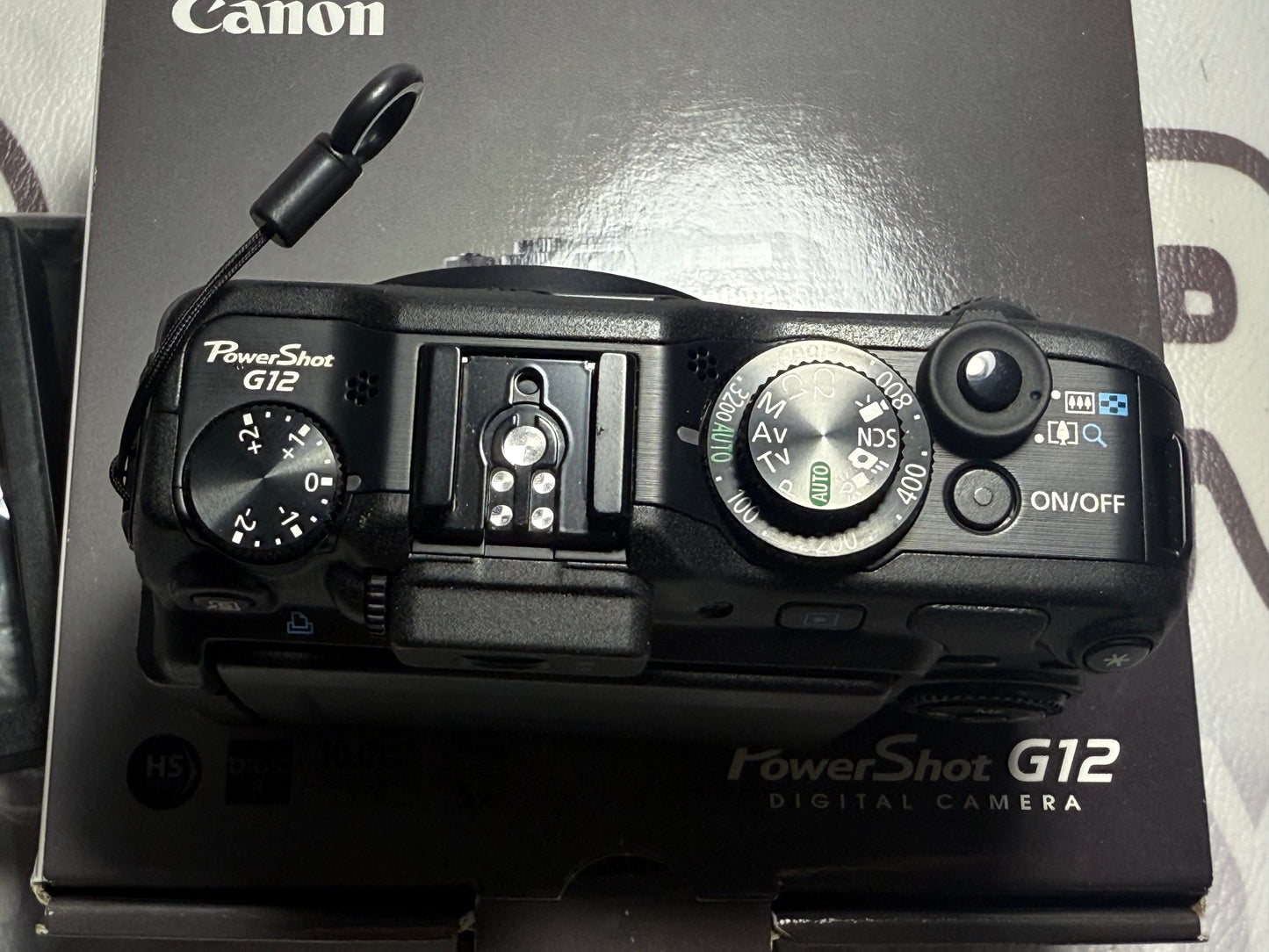 Canon PowerShot G12 Digital Camera(with box)