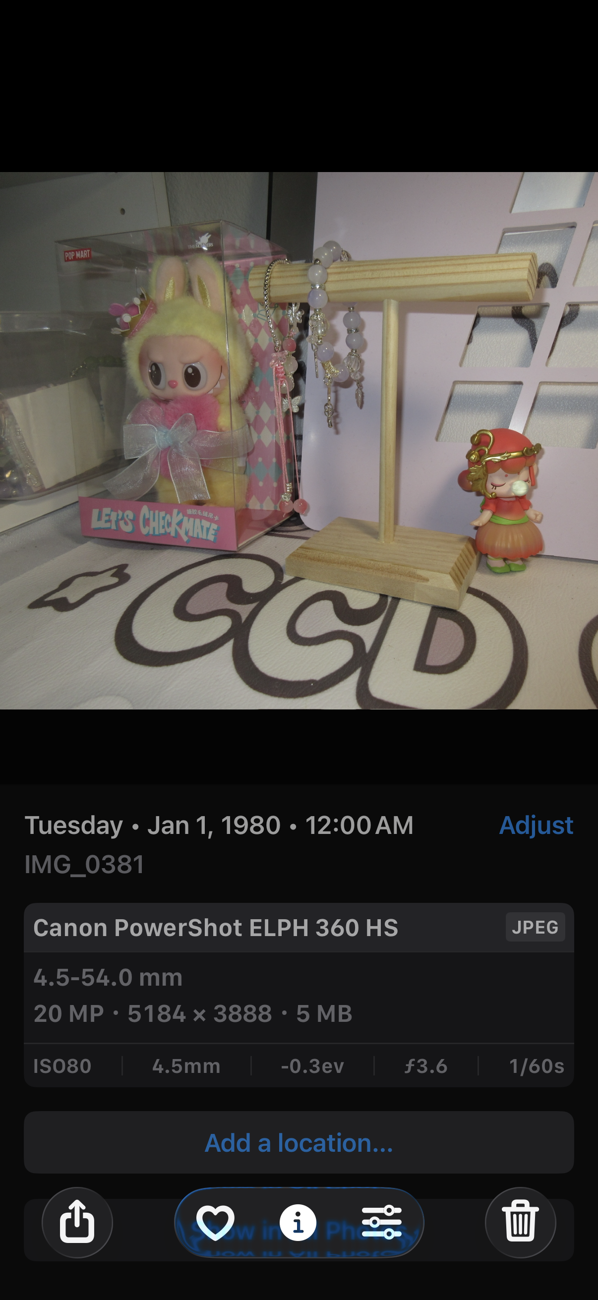 Canon PowerShot Digital ELPH 360 HS(IXY650) IS camera