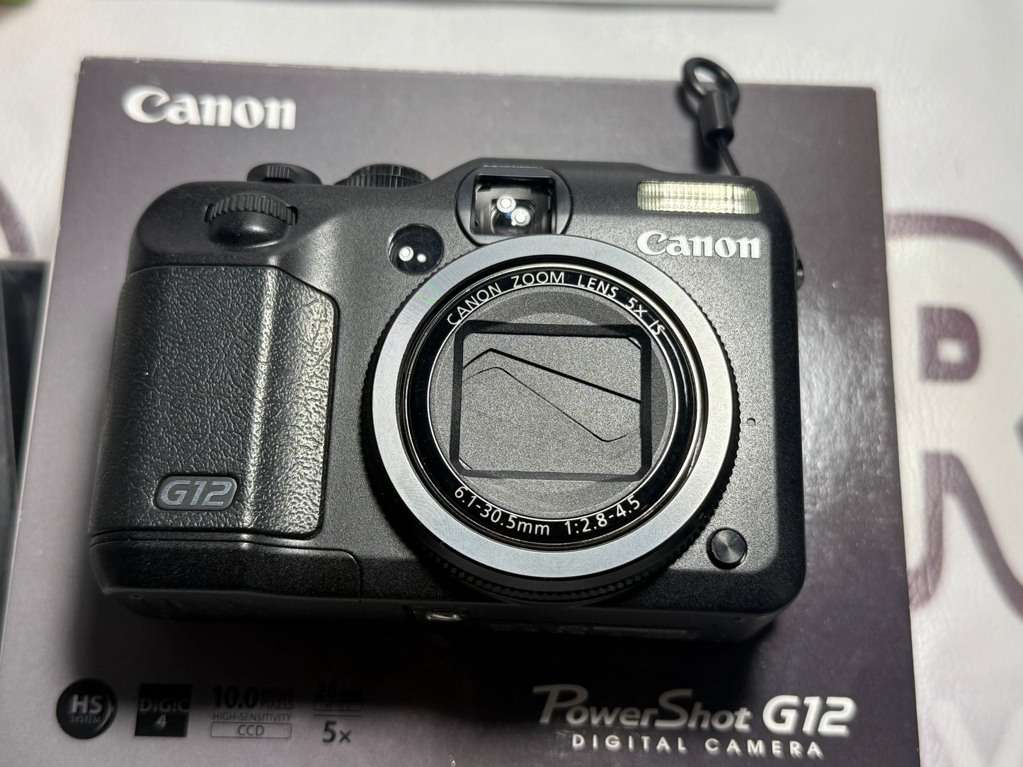 Canon PowerShot G12 Digital Camera(with box)