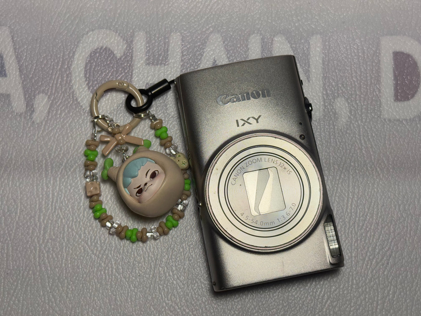 Canon PowerShot Digital ELPH 360 HS(IXY650) IS Camera