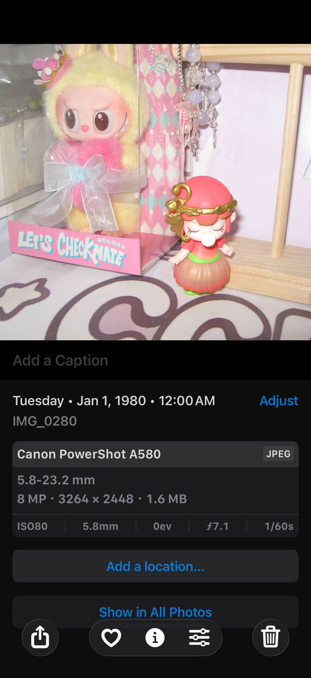 Canon PowerShot A580 8.0MP Digital Camera - Silver