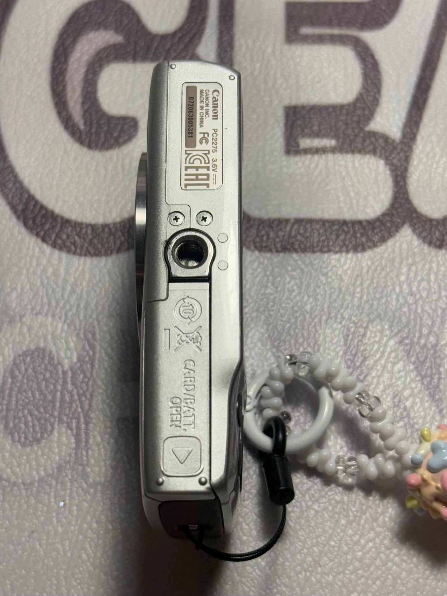Canon PowerShot ELPH 180 20 MP 8x Zoom Digital Camera Silver