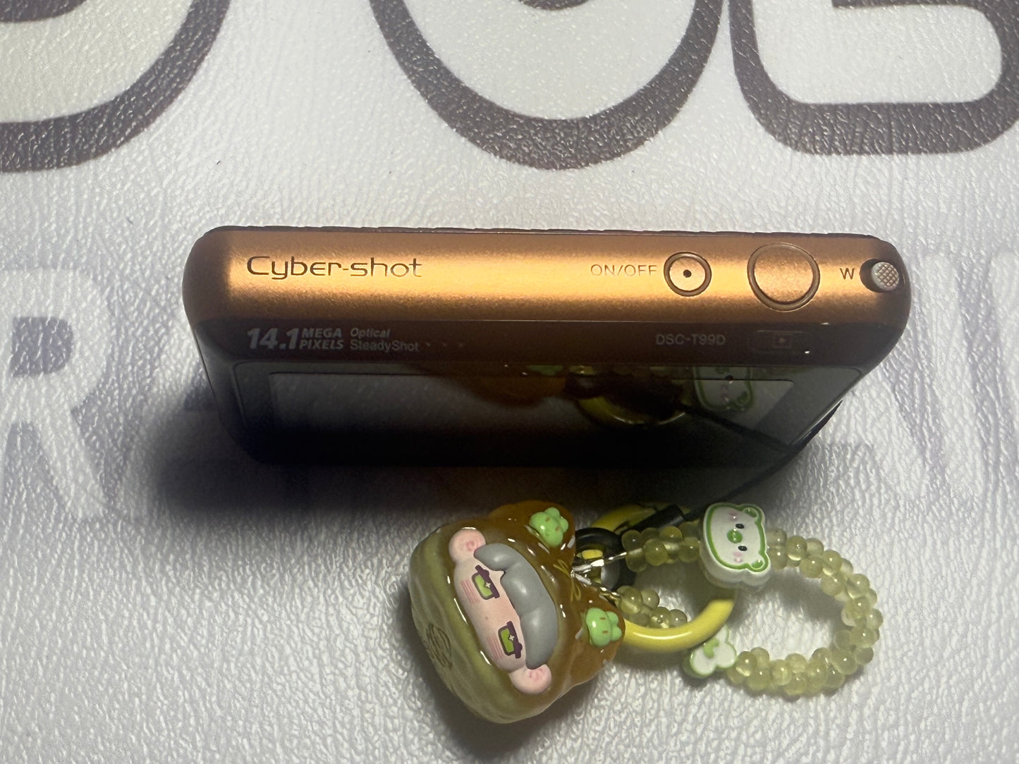 SONY Cyber Shot DSC-T99D 14.1MP Digital Camera