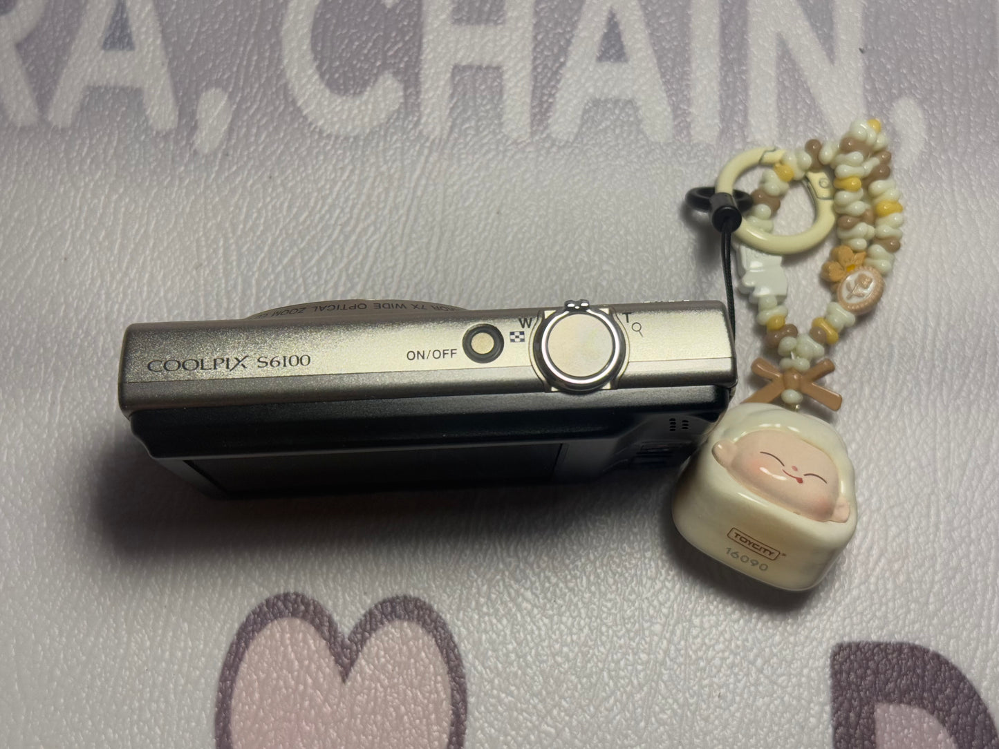 Nikon COOLPIX S6100 Digital Camera SILVER 16.0MP - 7x / HD