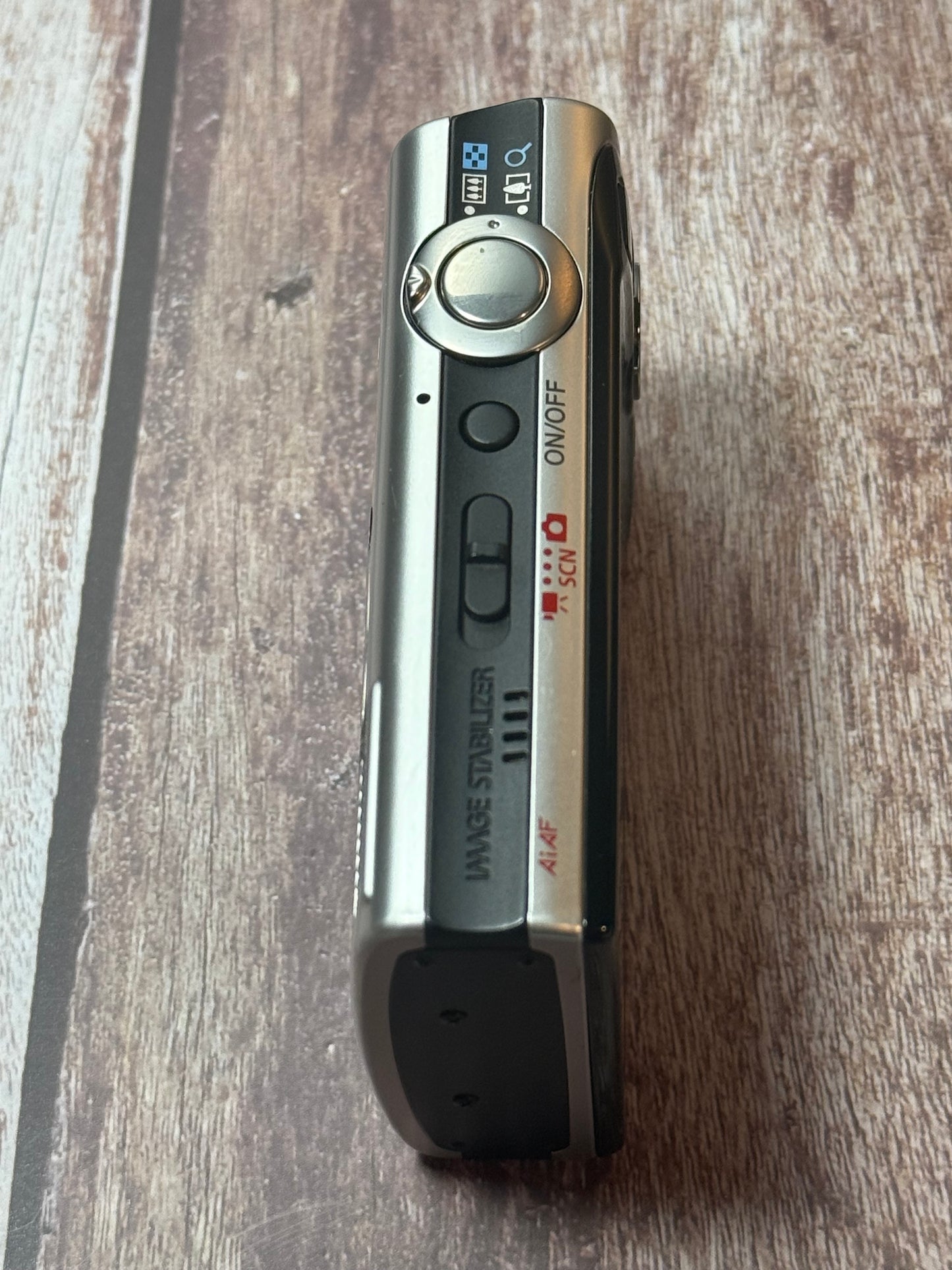Canon PowerShot Digital SD870 IS (IXUS860) IS Camera