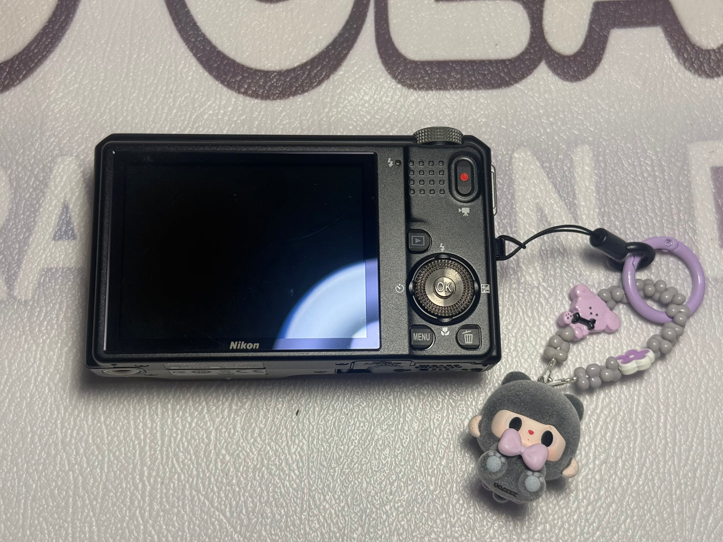 Nikon COOLPIX S9050 12.1 MP Digital Camera 15.5x Optical Zoom