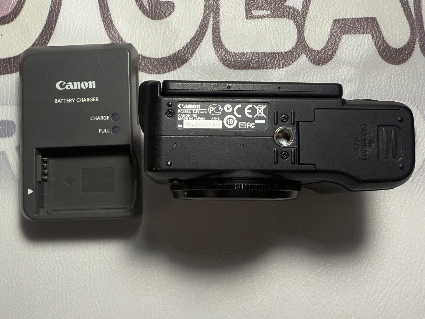 Canon PowerShot G12 10.0MP Digital Camera Black