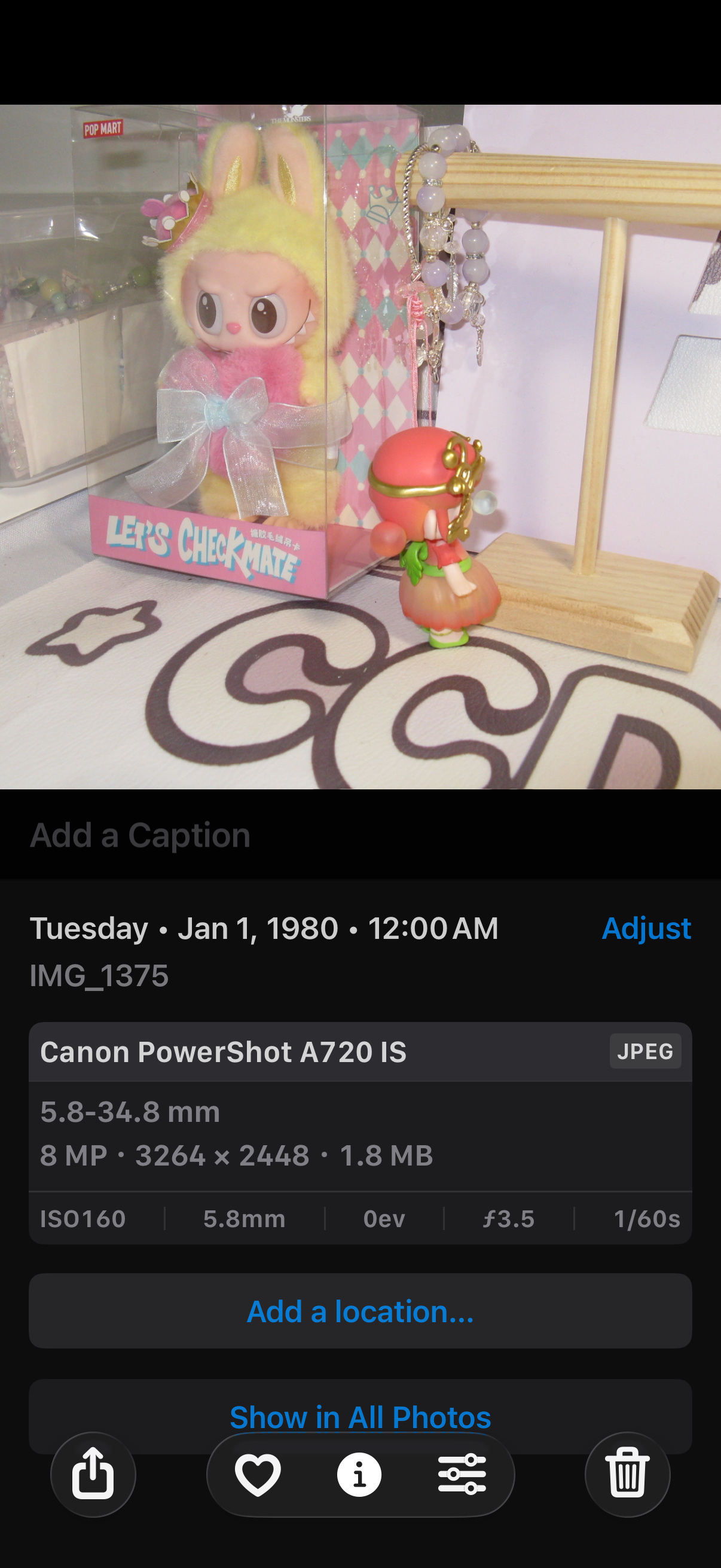 Canon Powershot A720 IS 8.0MP 6X Zoom Digital Camera - Silver