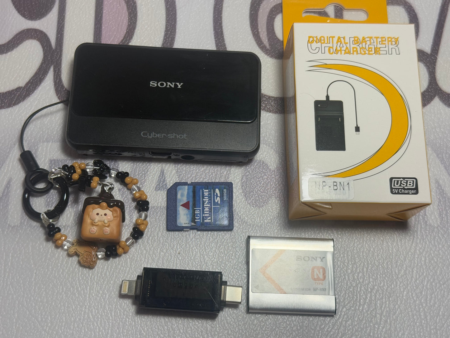 SONY DSC-T110 Digital Camera Cyber Shot