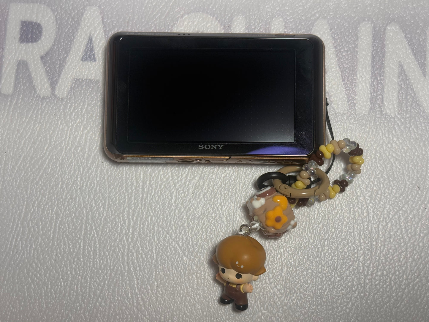 SONY Cyber Shot DSC-T99D 14.1MP Digital Camera