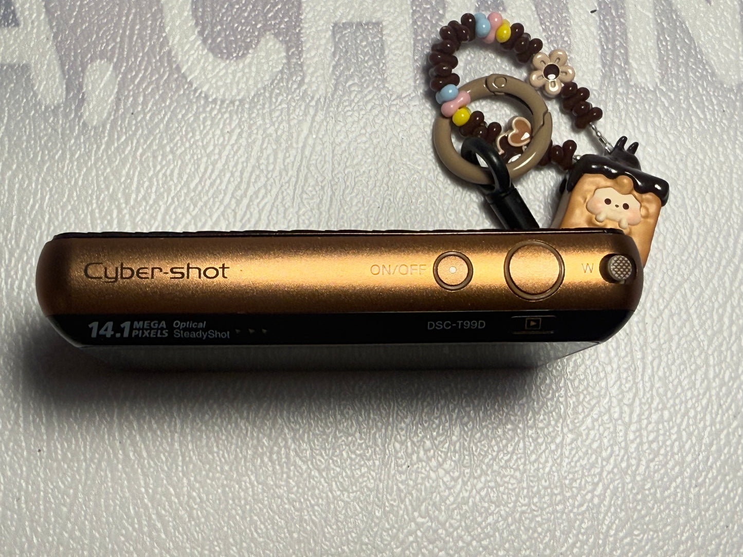 SONY Cyber Shot DSC-T99D 14.1MP Digital Camera