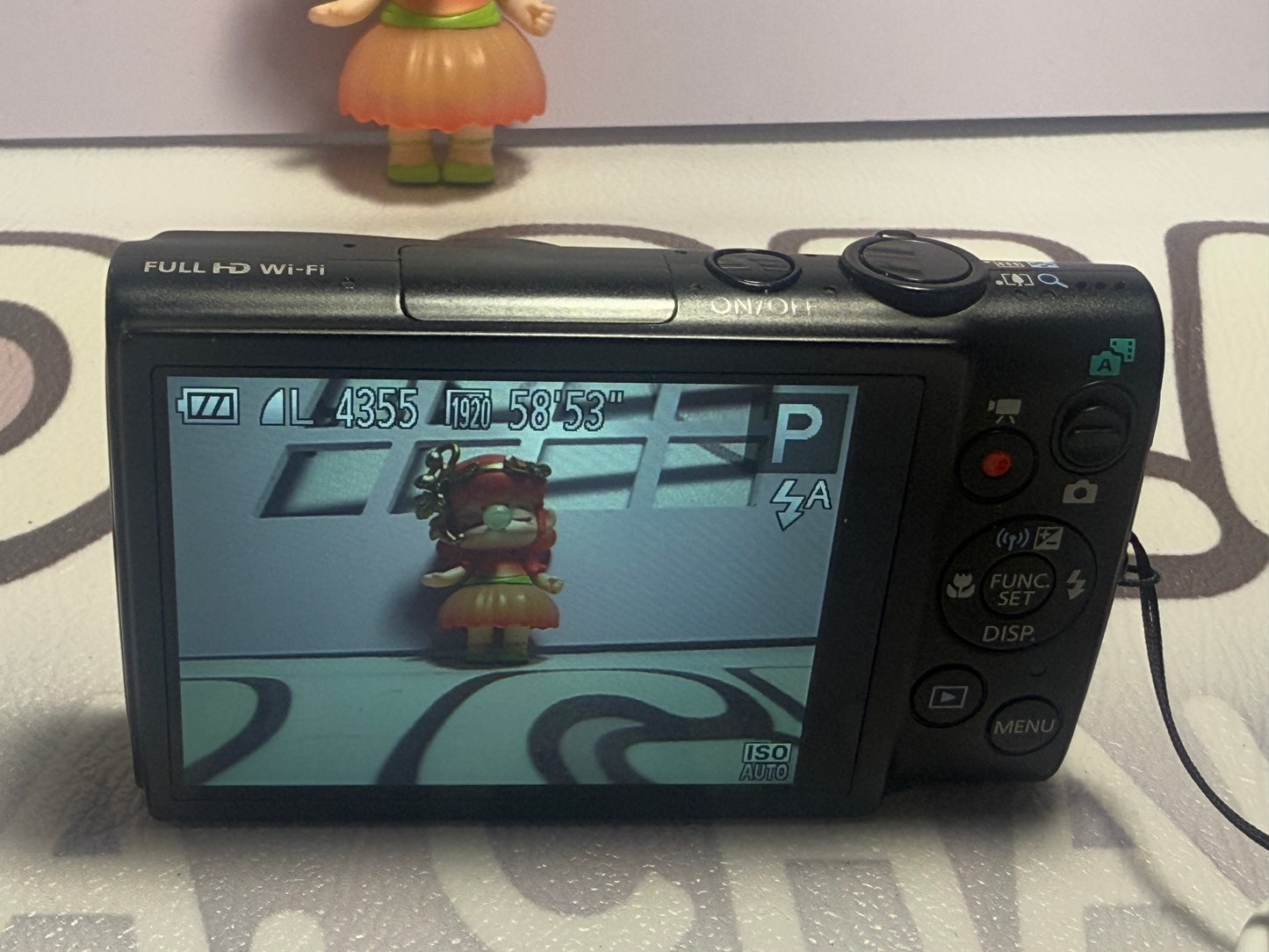 Canon PowerShot Digital ELPH 330 HS(IXUS255) IS Camera