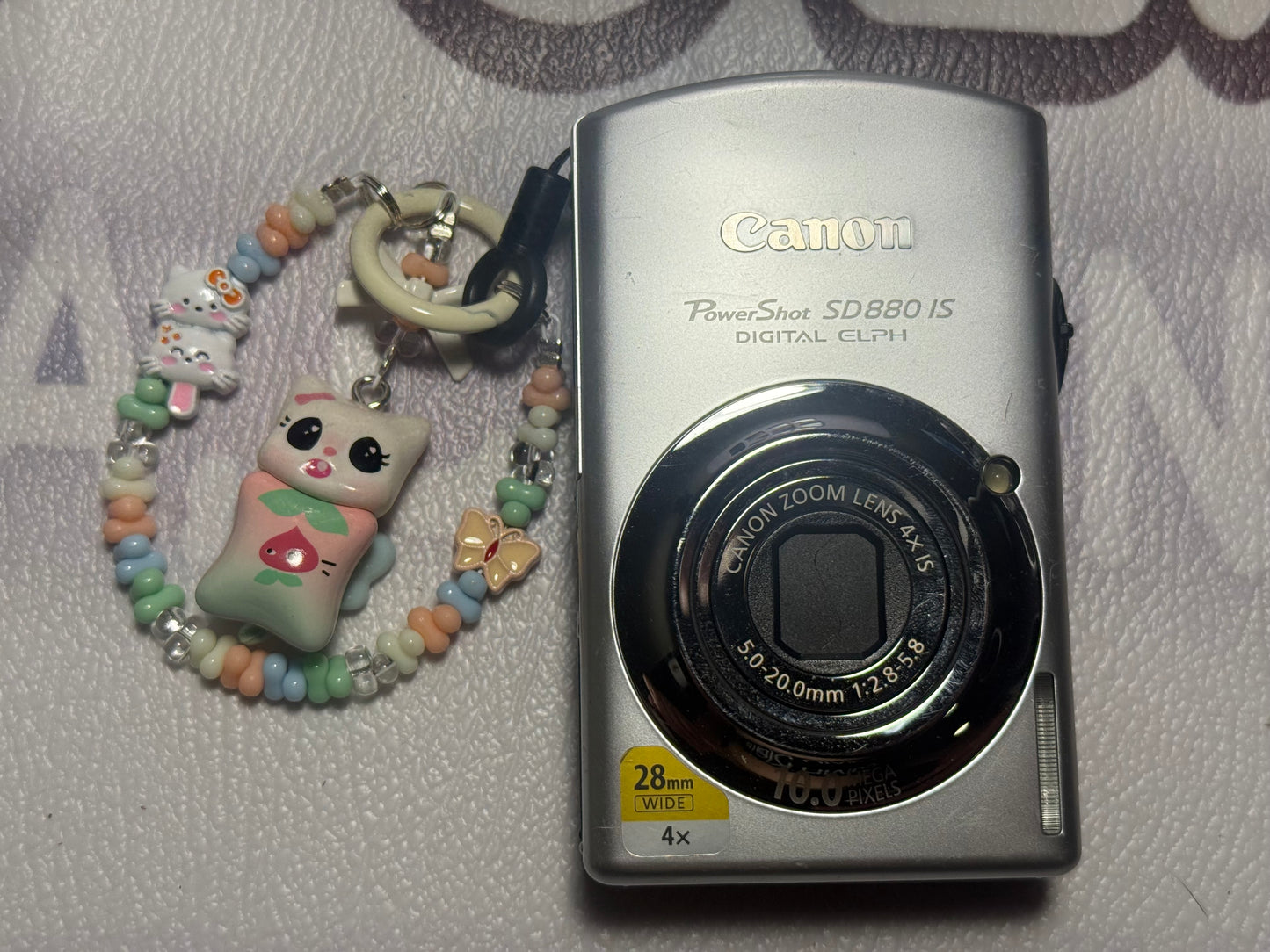Canon PowerShot SD880 IS (ixus870)Digital Elph 10.0MP 4x Zoom Image Stabilizer Camera
