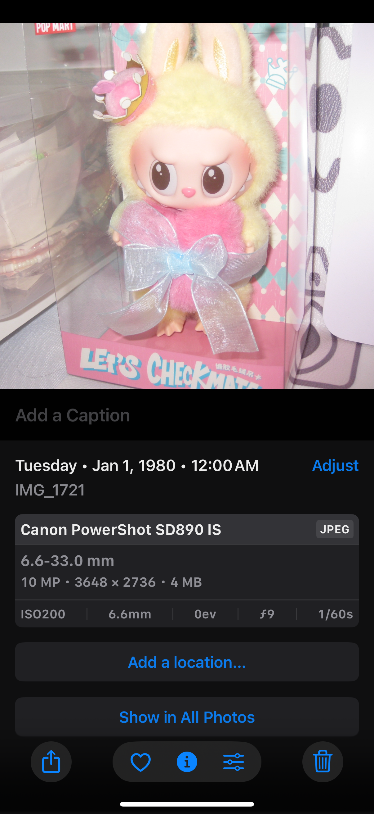 Canon PowerShot Digital SD890 IS (IXUS970IS) IS Camera
