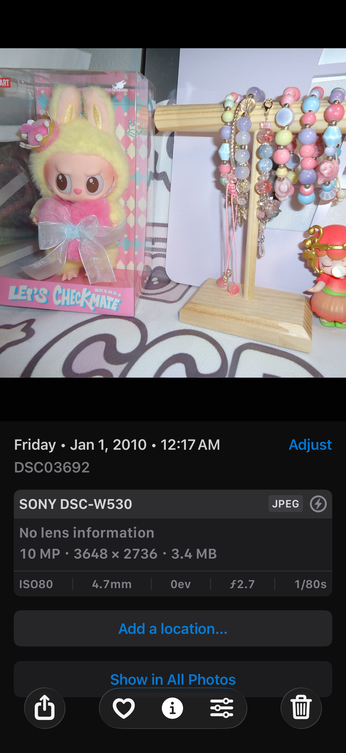 Sony Cyber Shot DSC-W670 16.1MP Digital Camera Built-in Flash - PINK