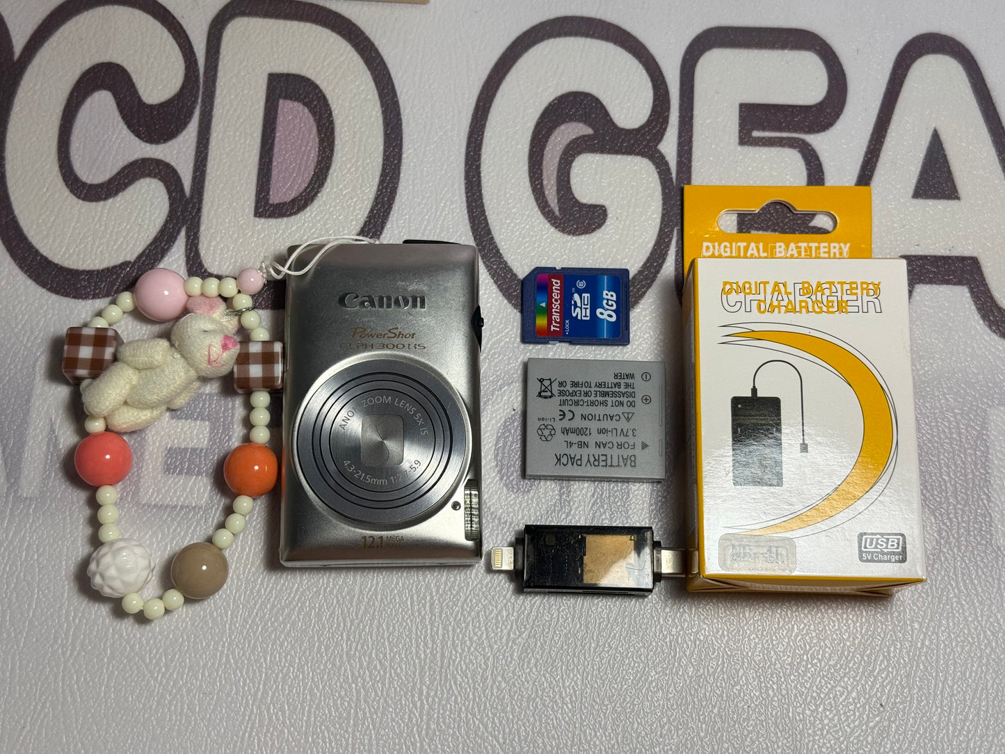 Canon PowerShot ELPH 300 HS / IXUS 220 HS 12.1MP Digital Camera - Silver