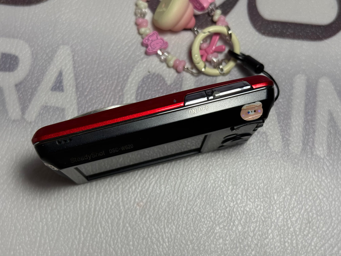 Sony Cyber-Shot DSC-W620 14.1MP Digital Camera