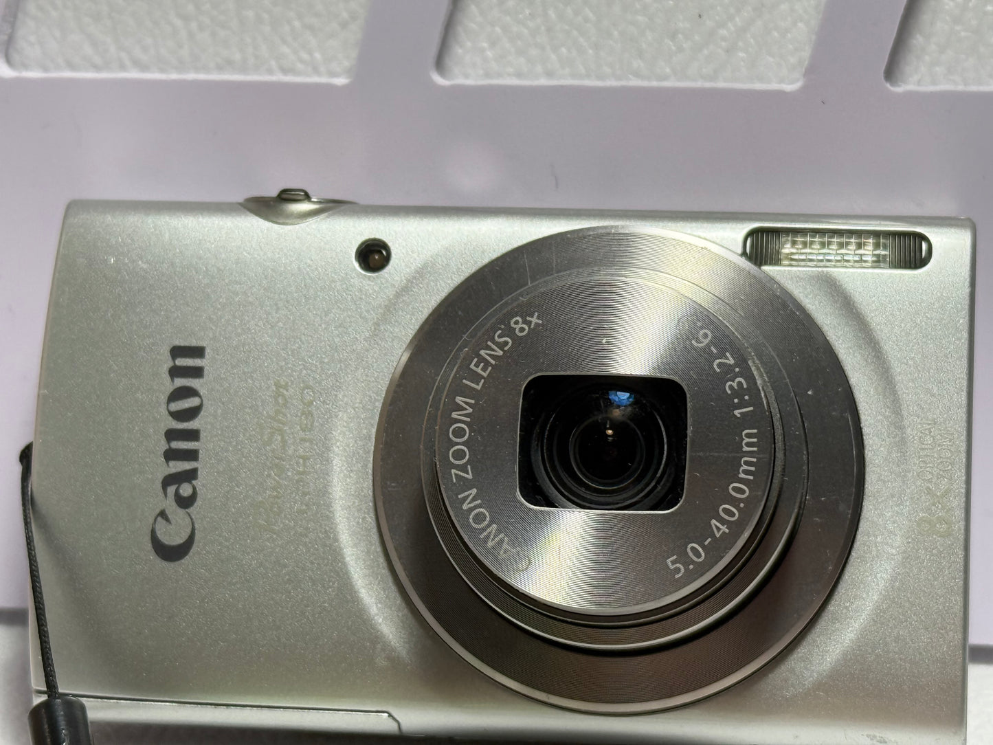 Canon PowerShot ELPH 180 20 MP 8x Zoom Digital Camera Silver