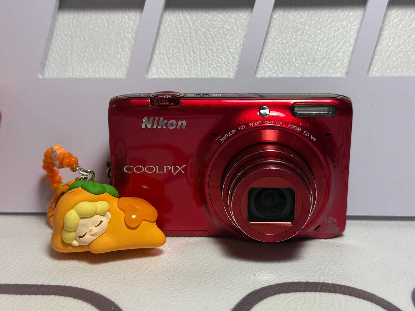 Nikon Coolpix S6500 16MP 12X Zoom Digital Camera Complete Red