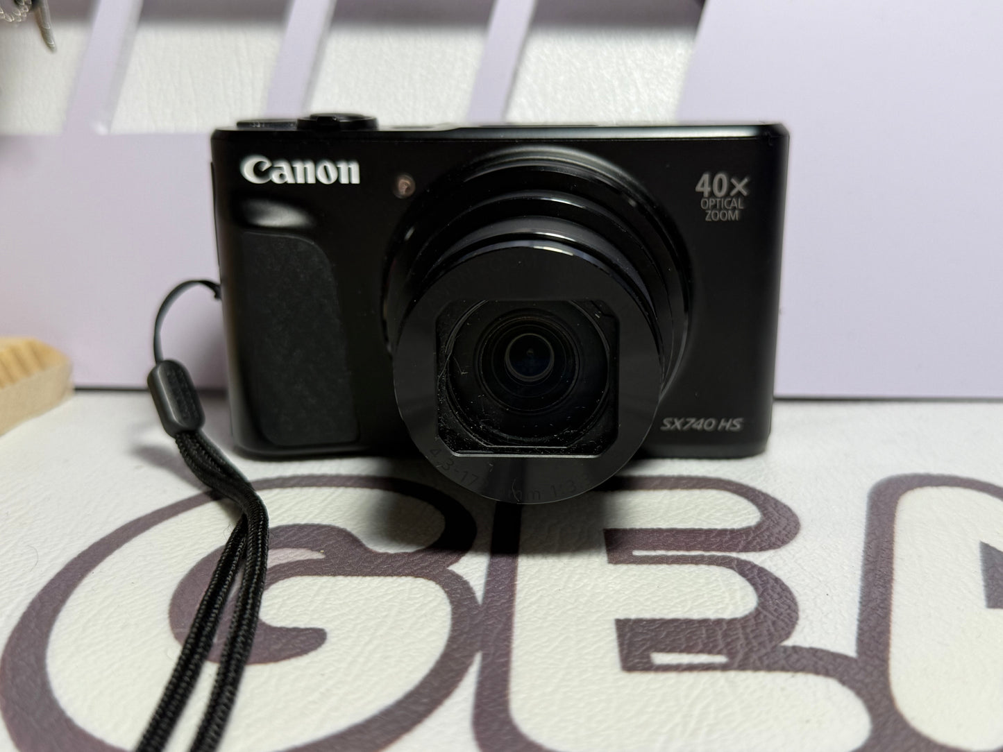 Canon PowerShot SX740 HS Zoom Lens 40x 20.30MP Black Compact Digital Camera