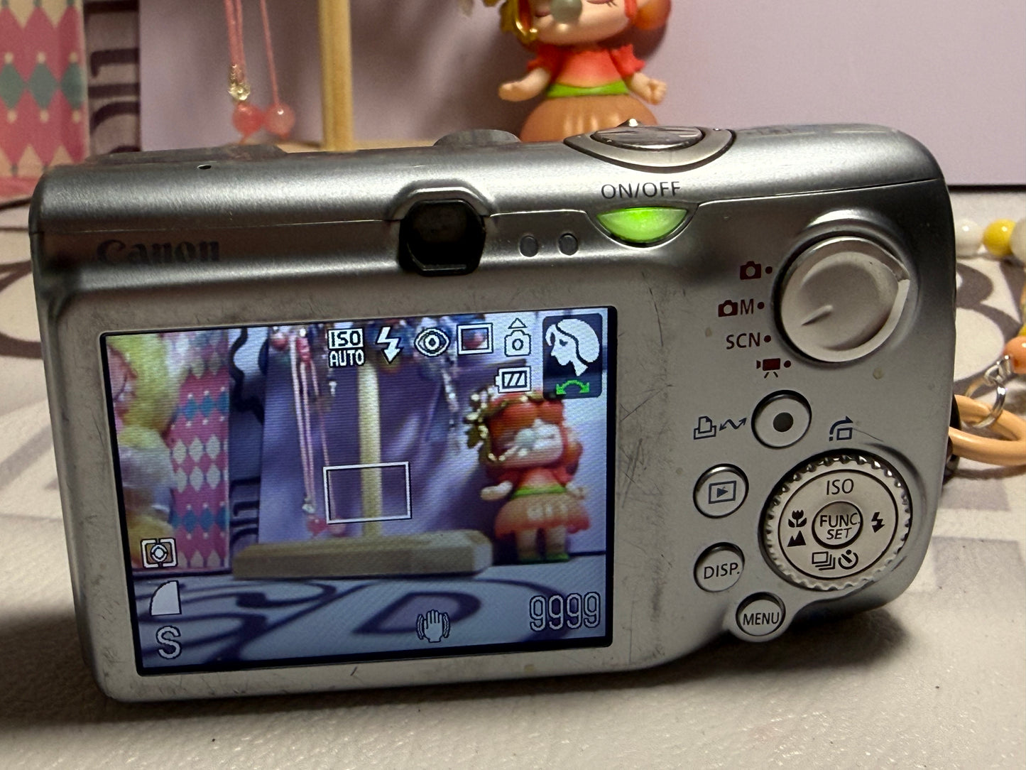 Canon PowerShot Digital SD890 IS （IXUS970IS） IS Camera