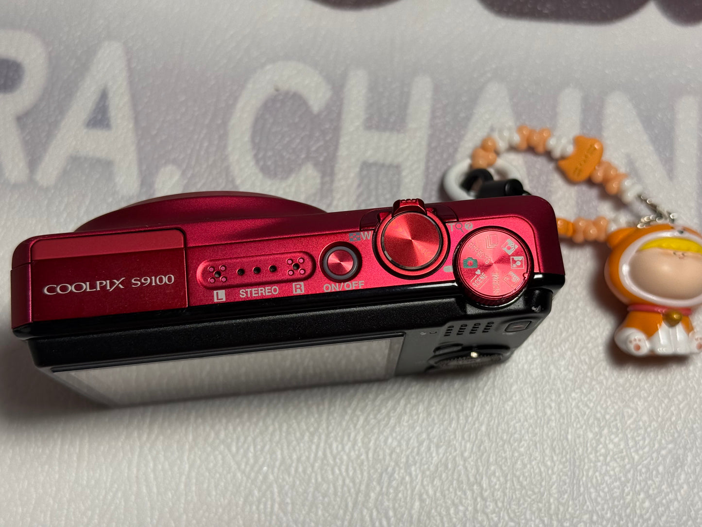 Nikon COOLPIX S9100 red 12.1MP 18x Optical Zoom Digital Camera