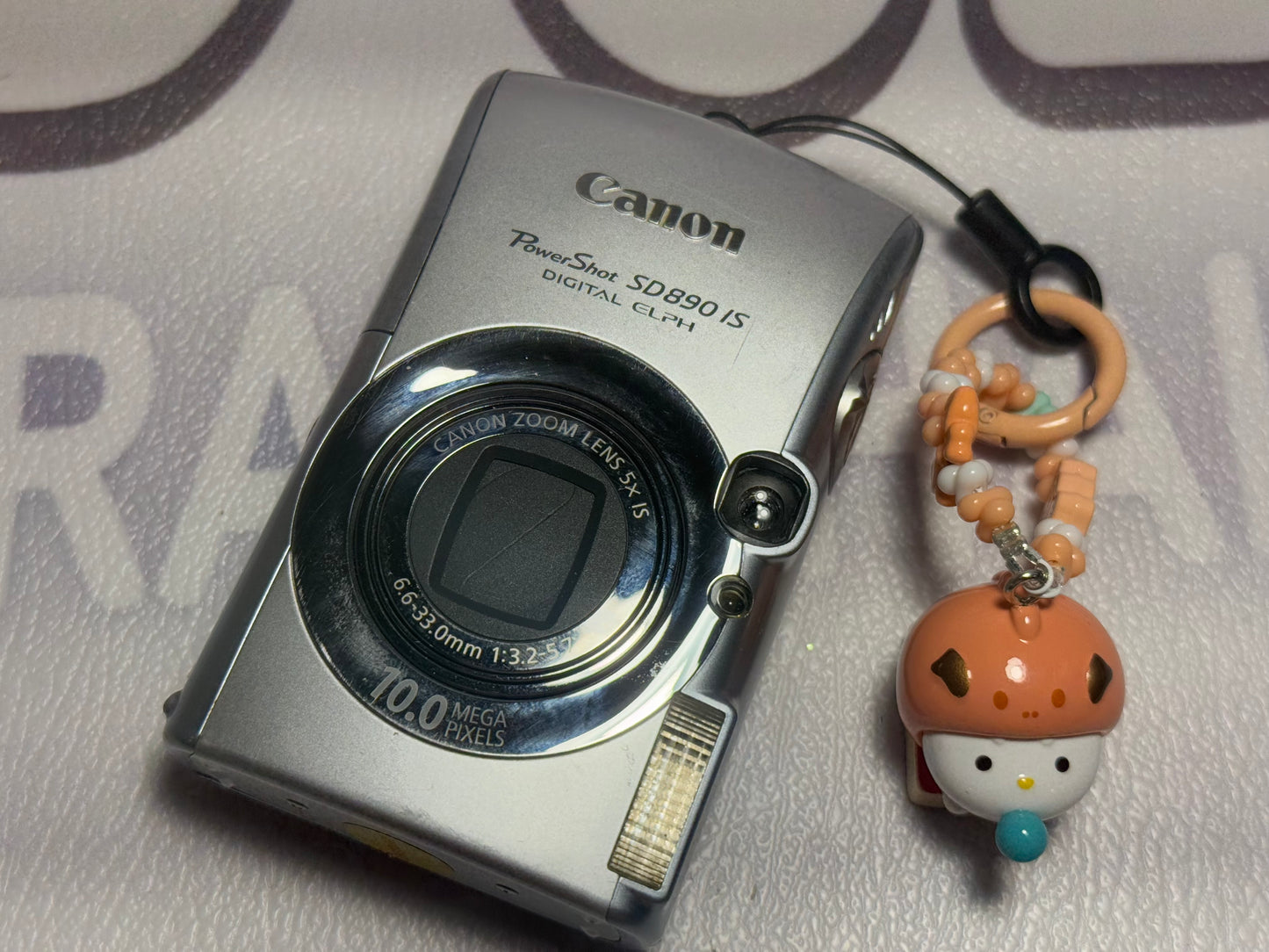 Canon PowerShot Digital SD890 IS （IXUS970IS） IS Camera