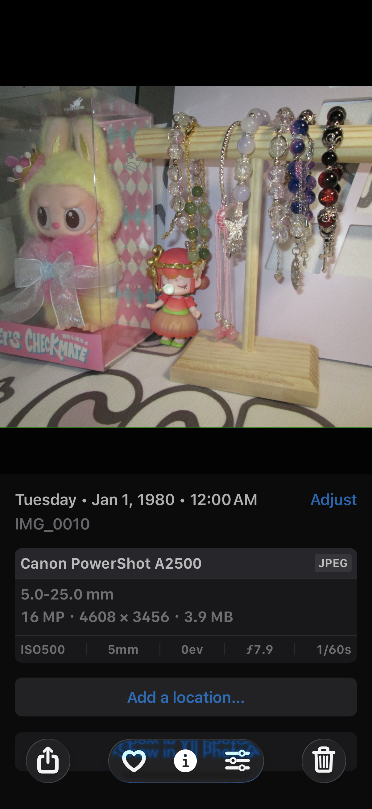 Canon PowerShot A2500 Silver Digital Camera