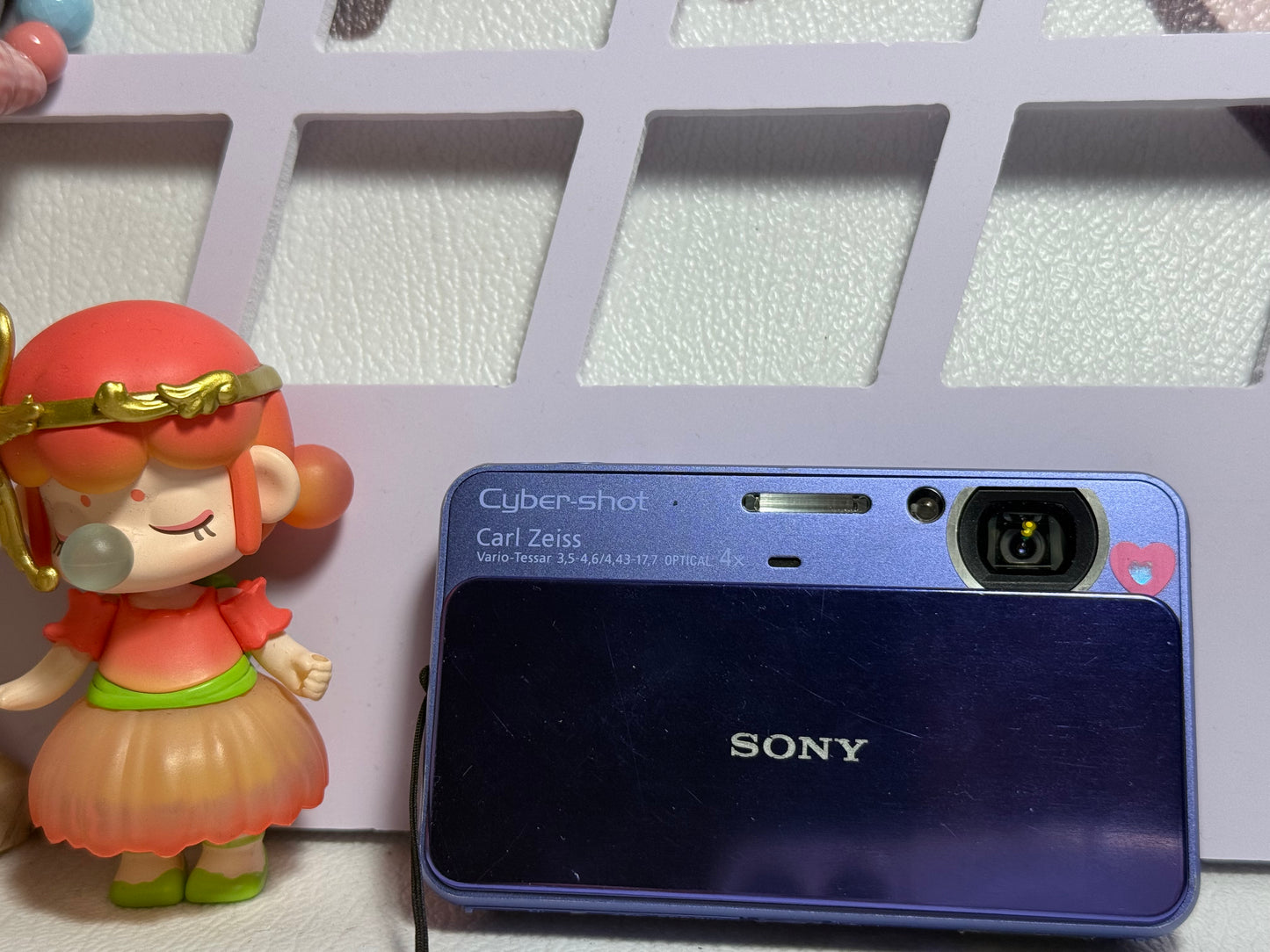 SONY DSC-T110 Digital Camera Cyber Shot （Iris Purple ）