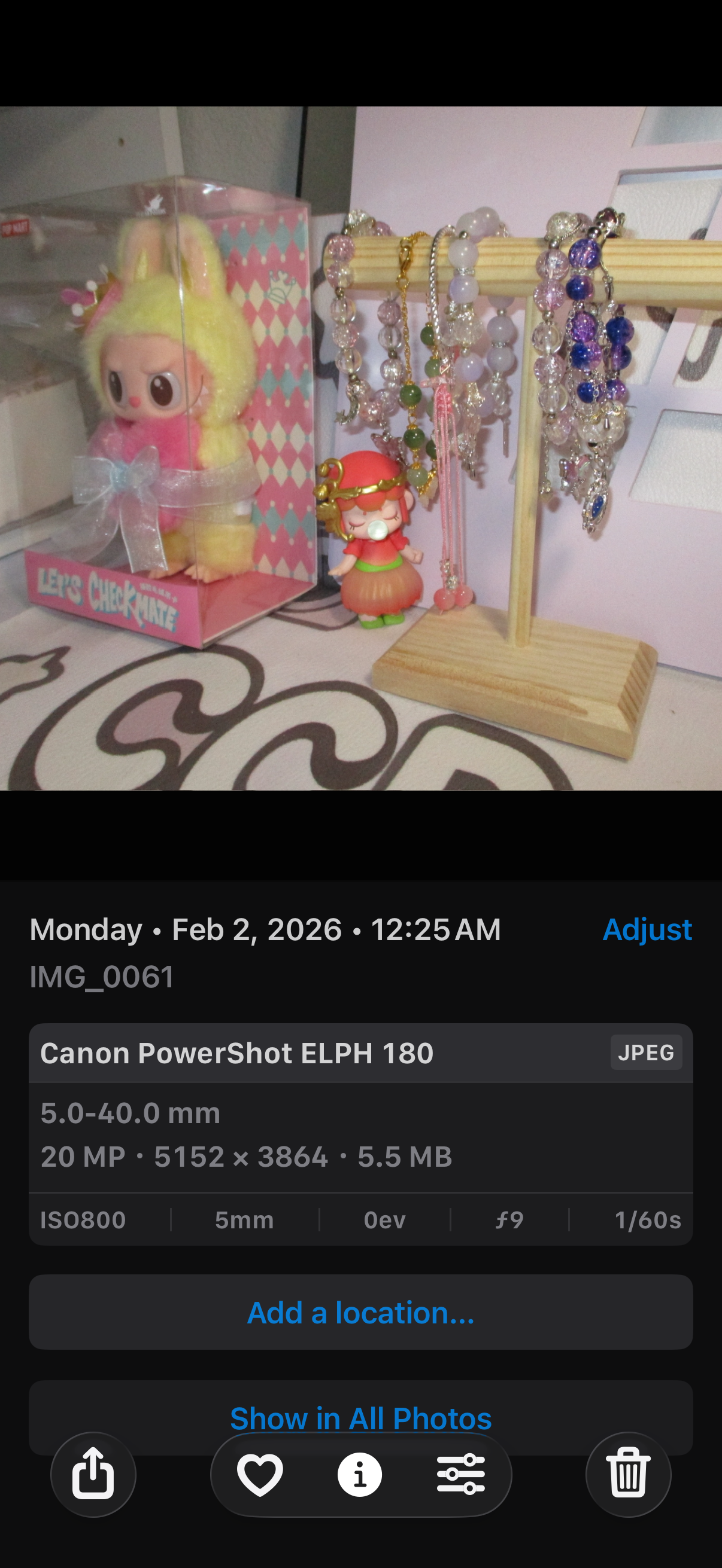Canon PowerShot ELPH 180 20 MP 8x Zoom Digital Camera Silver