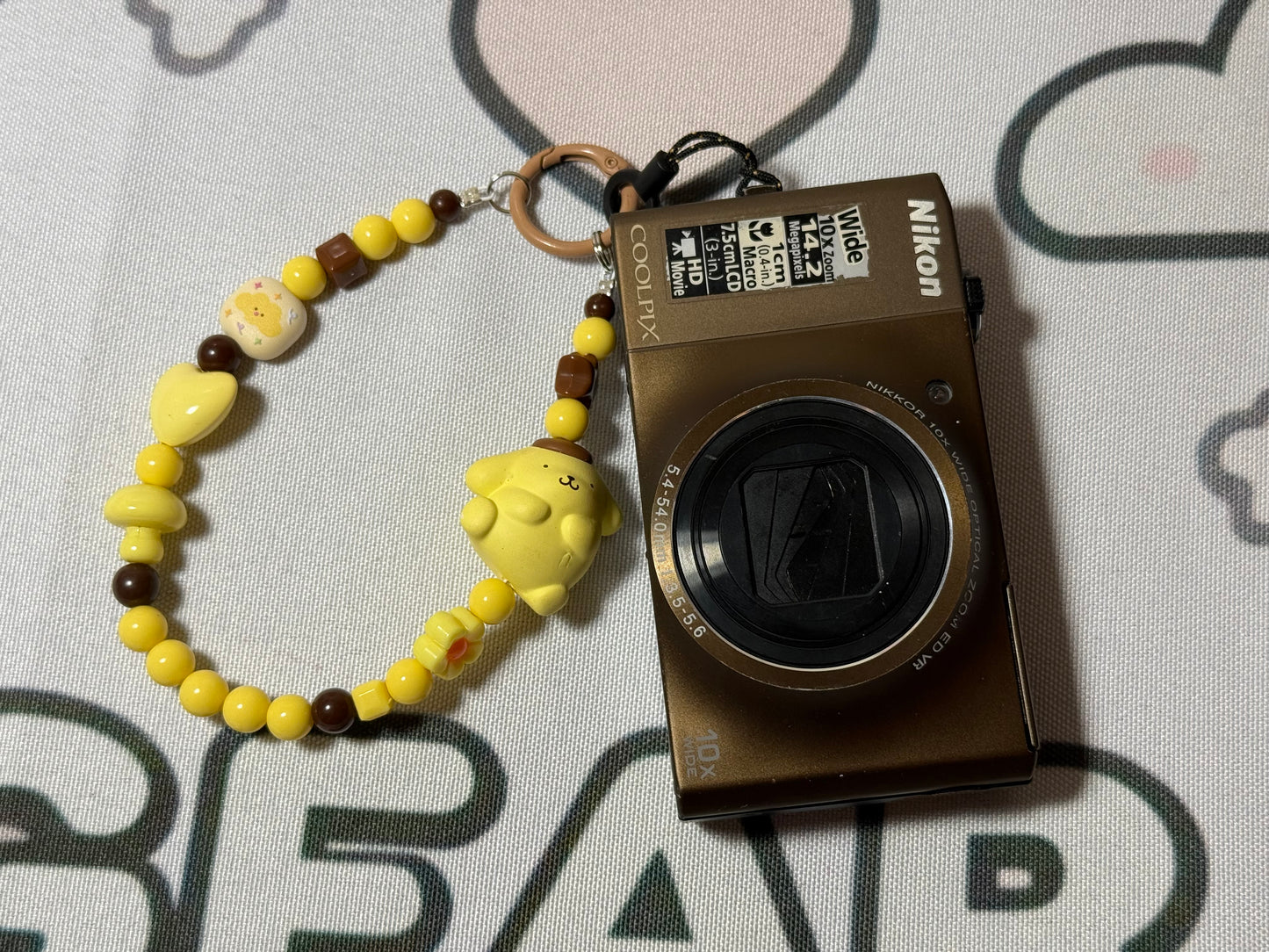 Nikon COOLPIX S8000 Digital Camera 14.2 MP 10x Optical Zoom