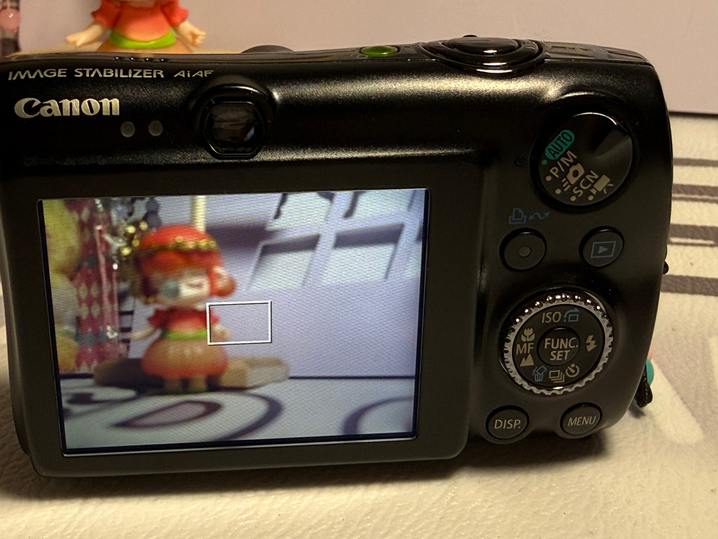 Canon PowerShot Digital SD990 IS （IXUS980） IS Camera