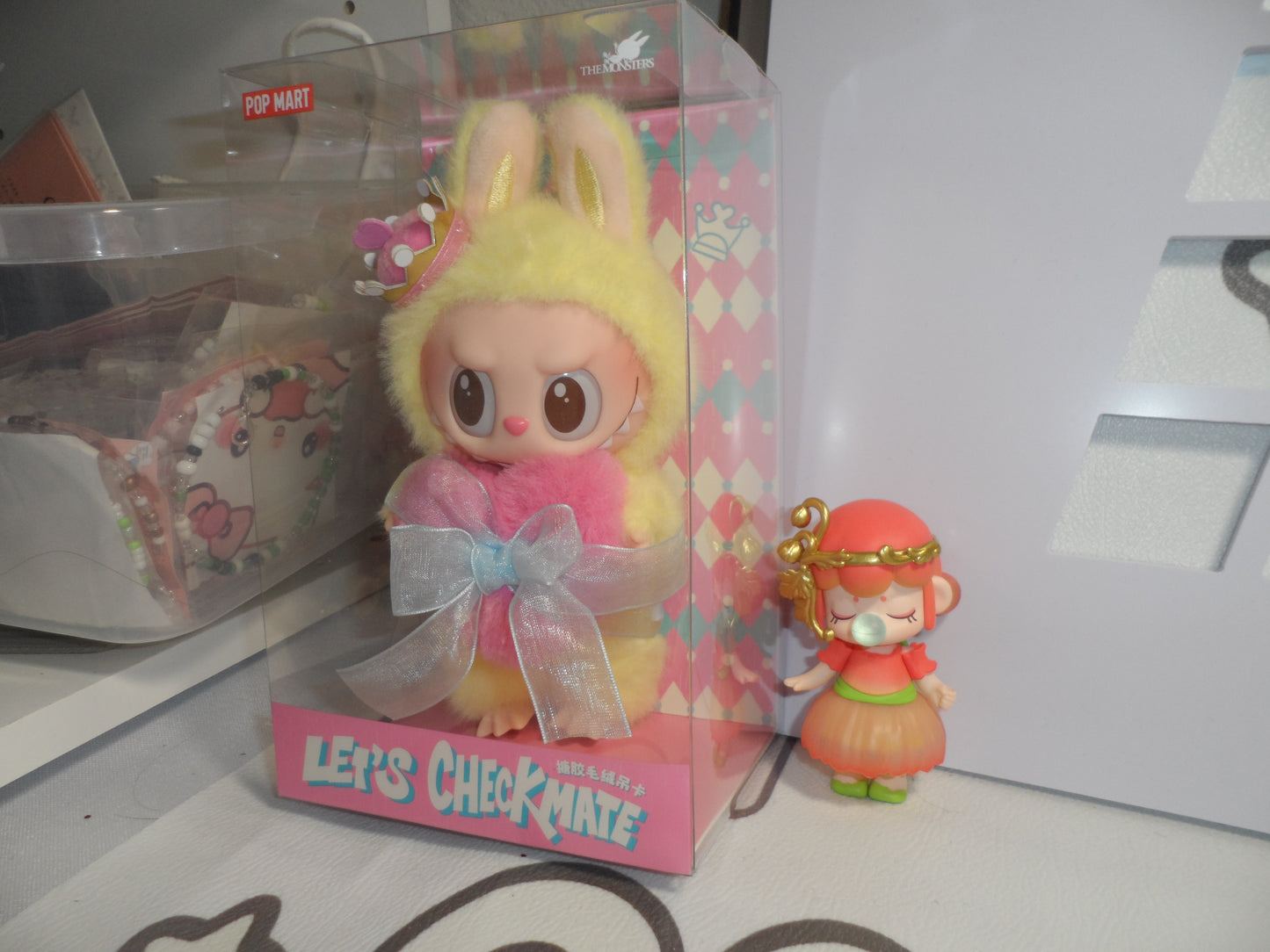 Samsung MV800 Flip-out 5x Zoom 16 Megapixels Touch English（hot pink）