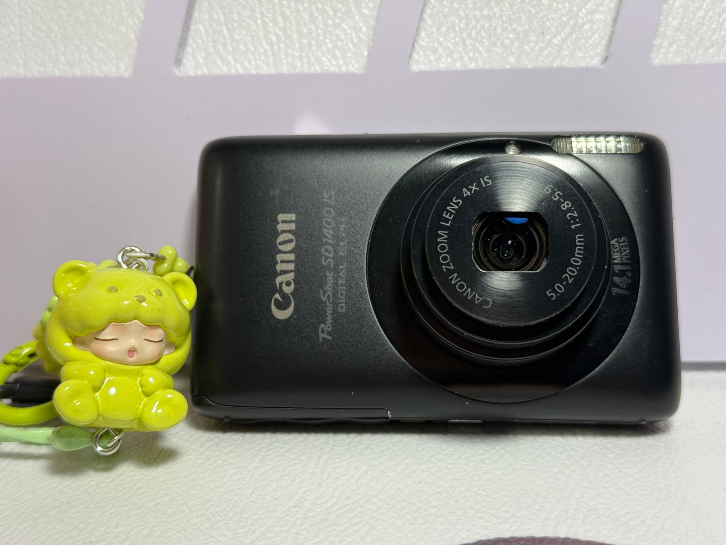 Canon PowerShot Digital SD1400 IS （IXUS130） IS Camera