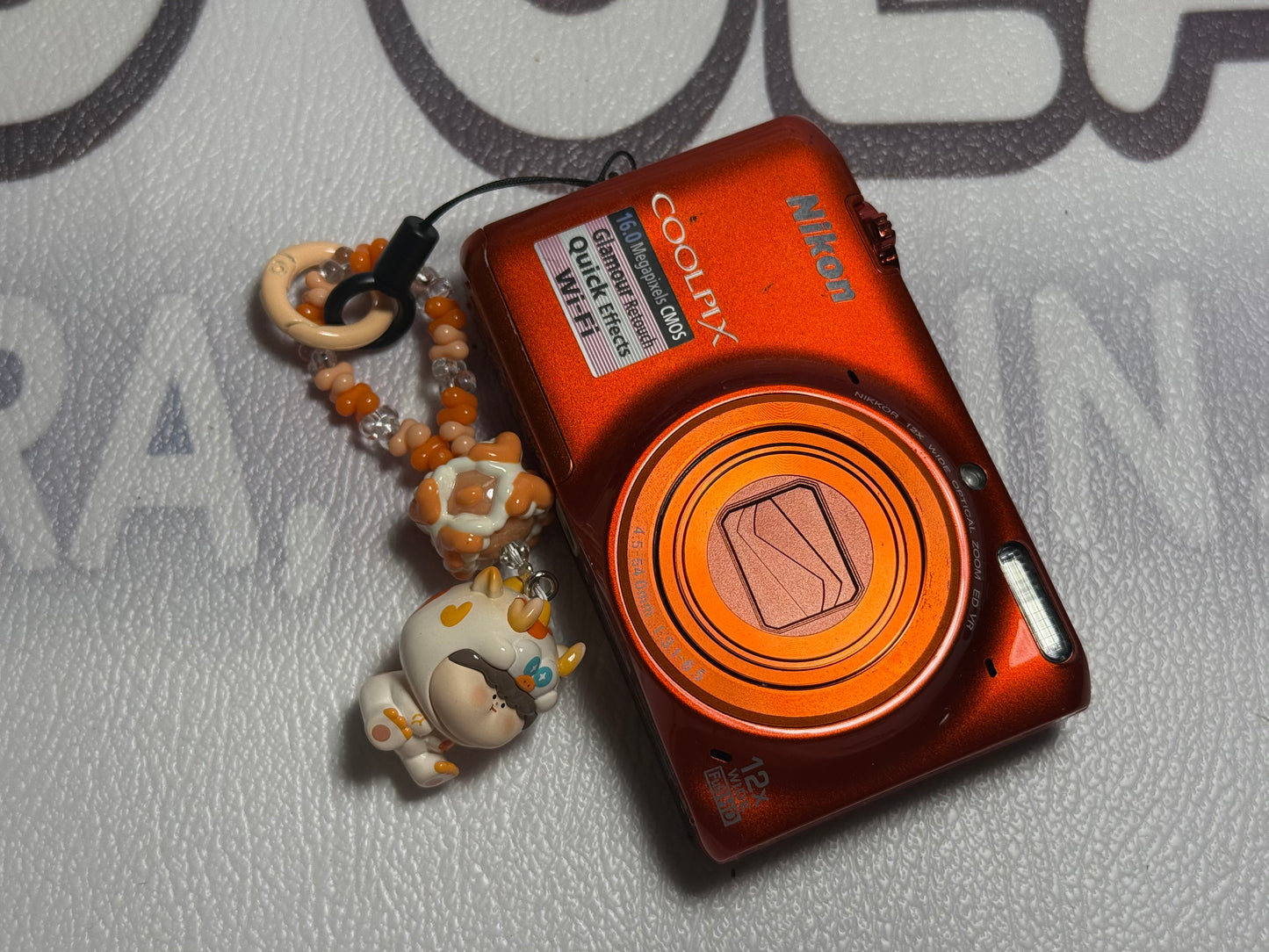 Nikon Coolpix S6500 16MP 12X Zoom Digital Camera Complete ORANGE