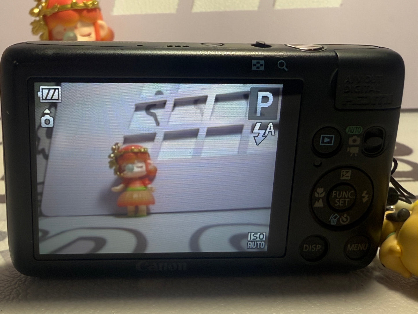 Canon PowerShot Digital IXUS130（SD1400 IS ） IS Camera