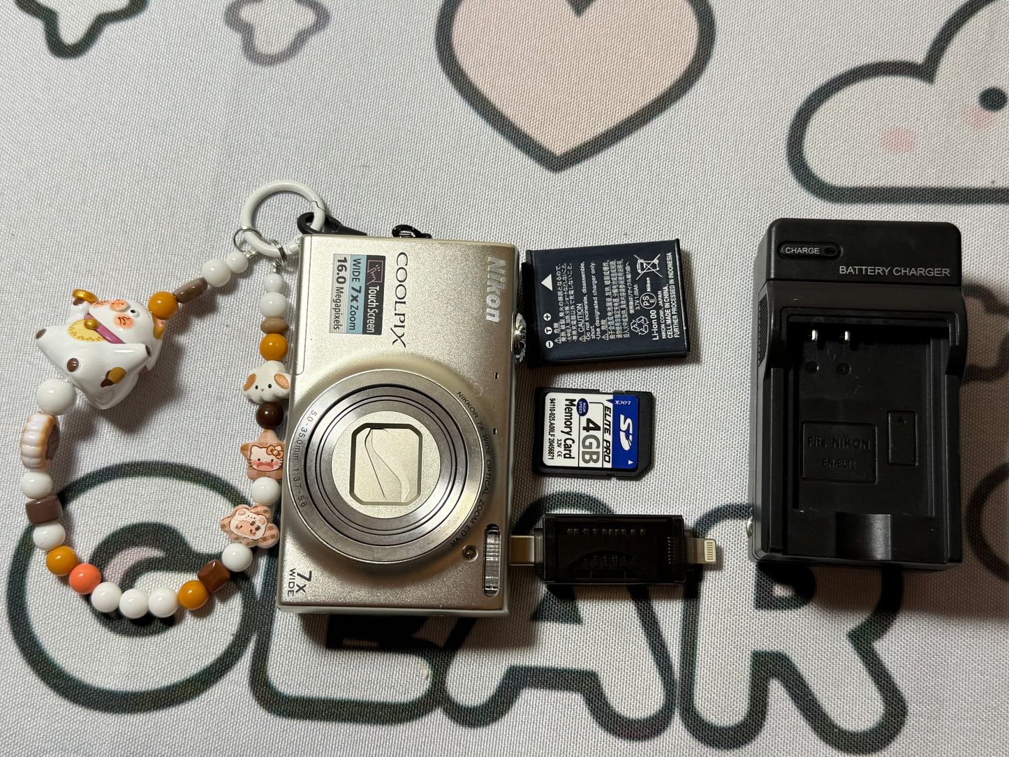 Nikon COOLPIX S6100 14.2MP Compact Digital camera