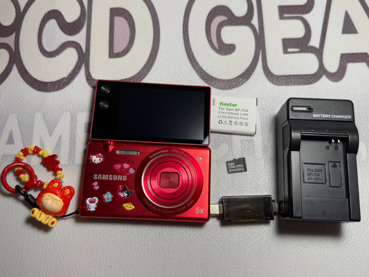 Samsung MV800 Flip-out Touch Screen Vlog Digital Camera 16.2 Megapixel