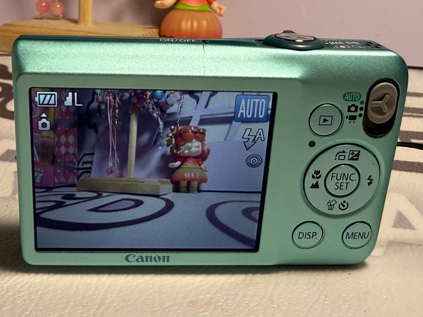 Canon PowerShot Digital SD1300 IS （IXUS 105） IS Camera