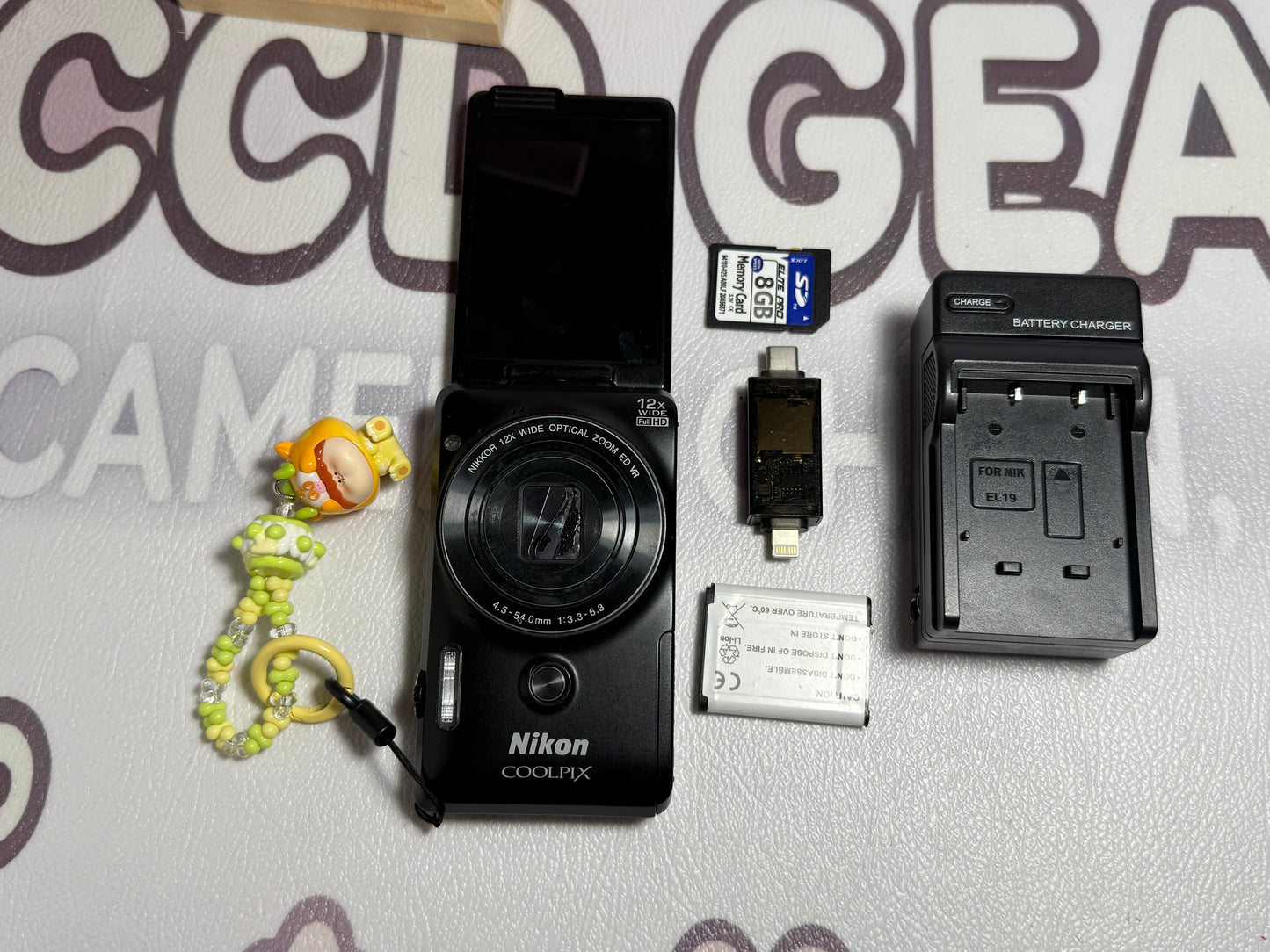 Nikon COOLPIX S6900 16.0MP Digital Camera - Black