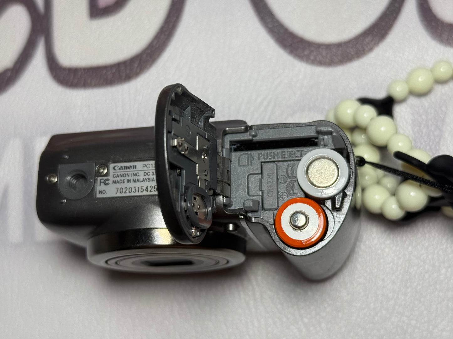 Canon PowerShot A590 IS 8.0mp 4x Optical Zoom Digital Camera